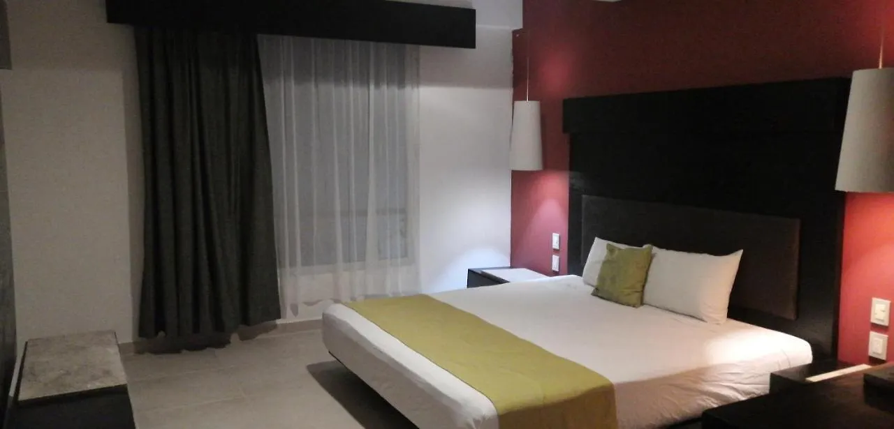 The Blvd Hotel - 5Th Ave 4*, Playa del Carmen